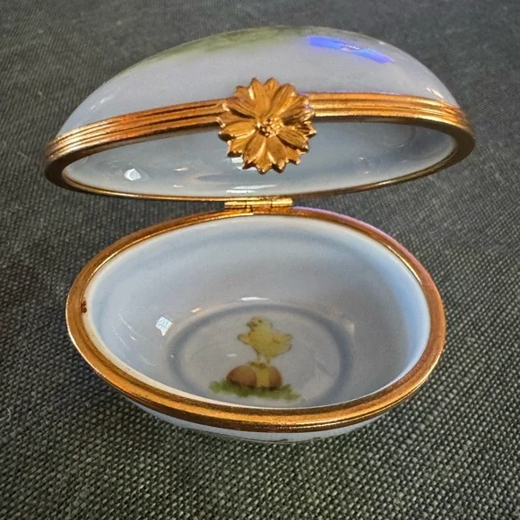 Limoges Decorative Blue and Gold Easter Egg Trinket Box - Picture 6 of 8